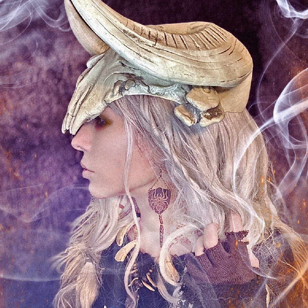 hunter moon spider earrings